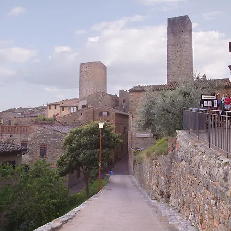 公寓 Il Capitello 圣吉米纳诺